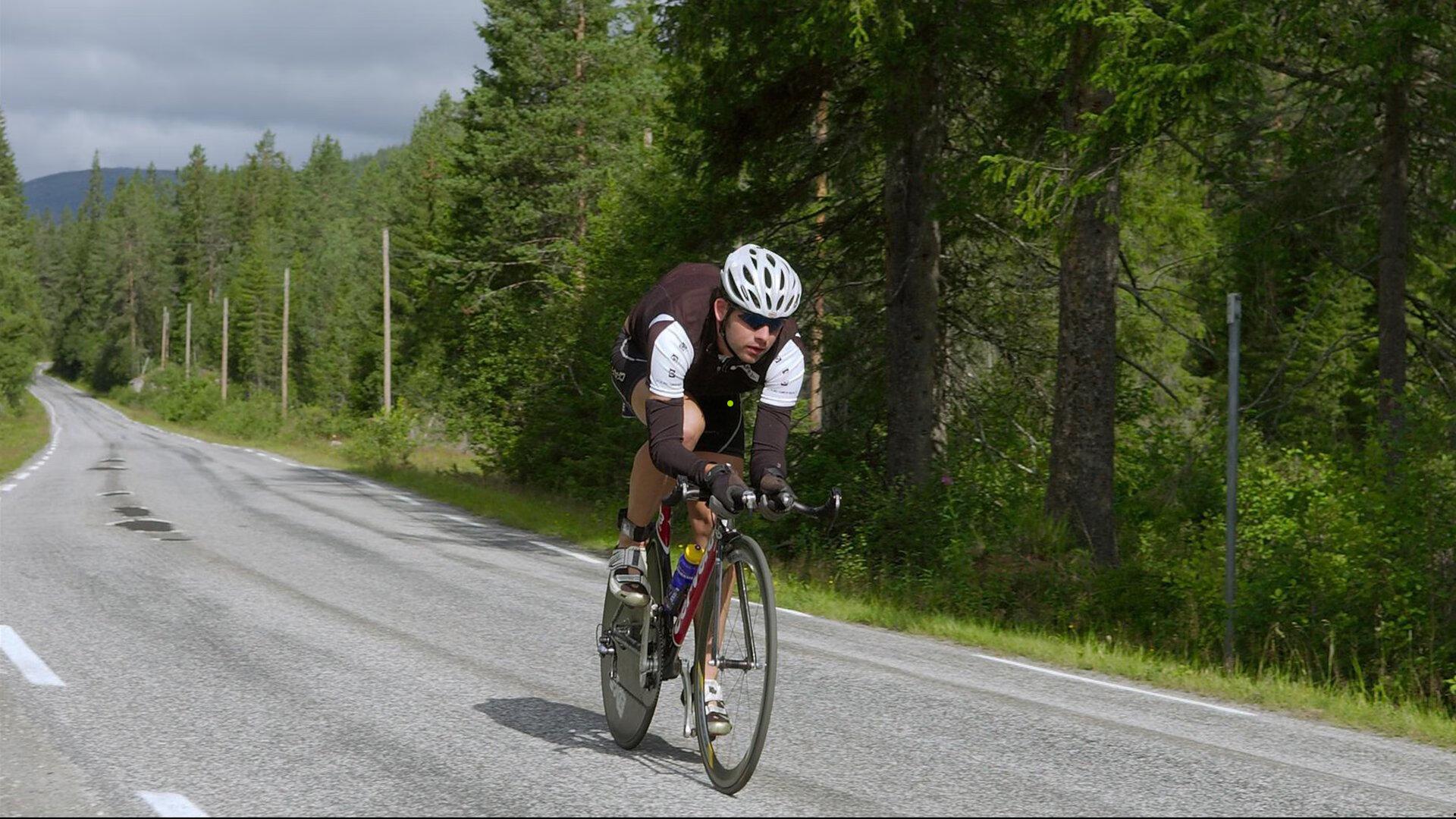 邝兆镭空门绝杀完成自我救赎，失点后两分钟重压之下绽放光芒
