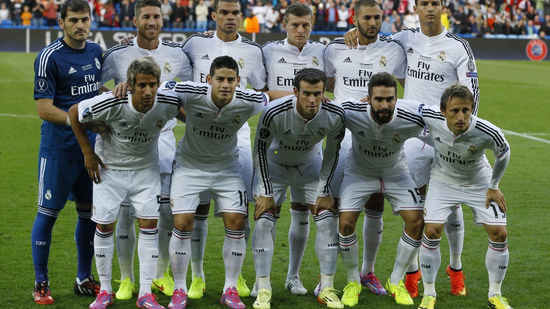 贝尔深情致敬孙兴慜，热刺生涯辉煌获赞誉，告别之夜点亮足球情谊